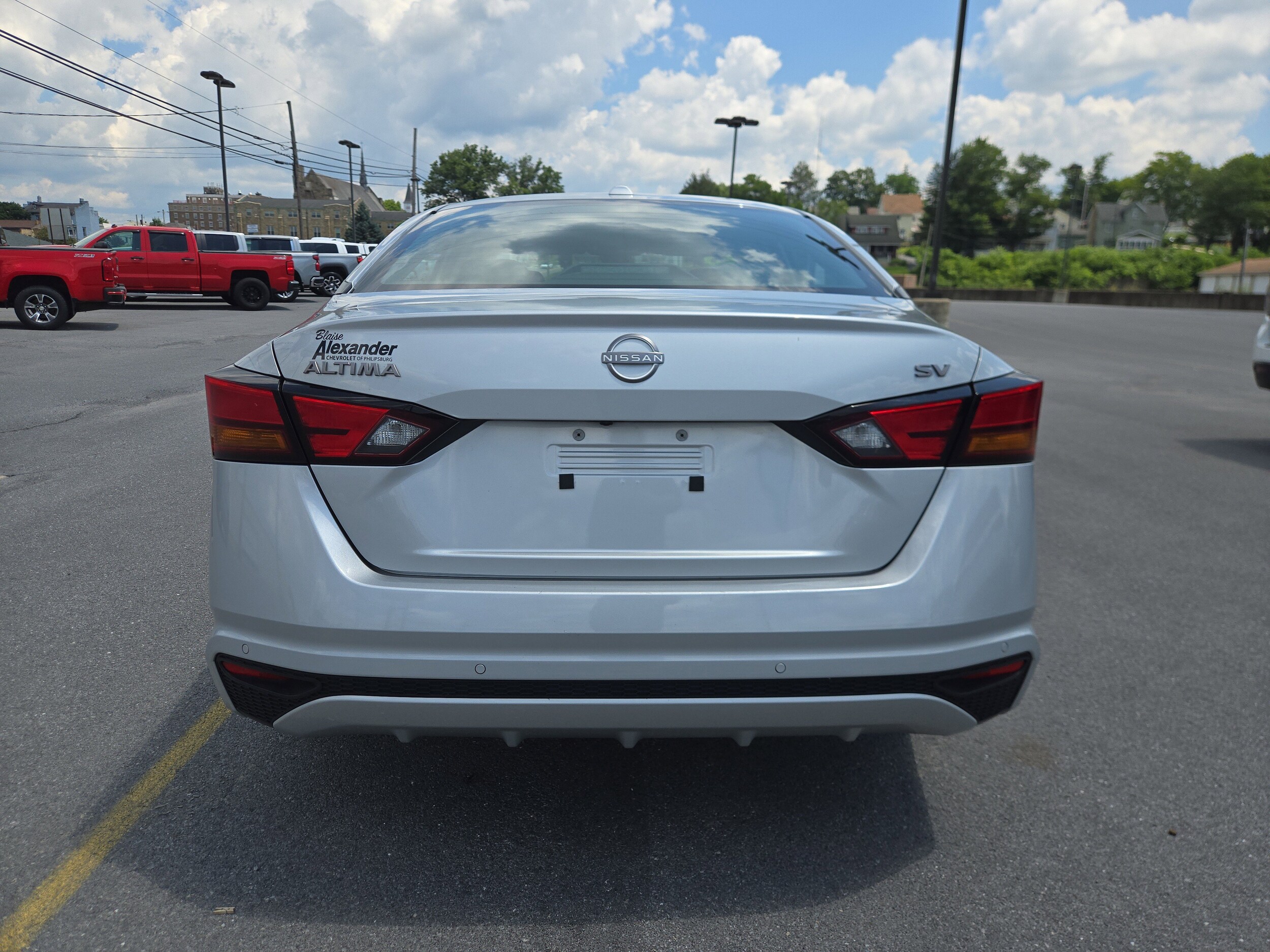 2023 Nissan Altima 2.5 SV photo 3