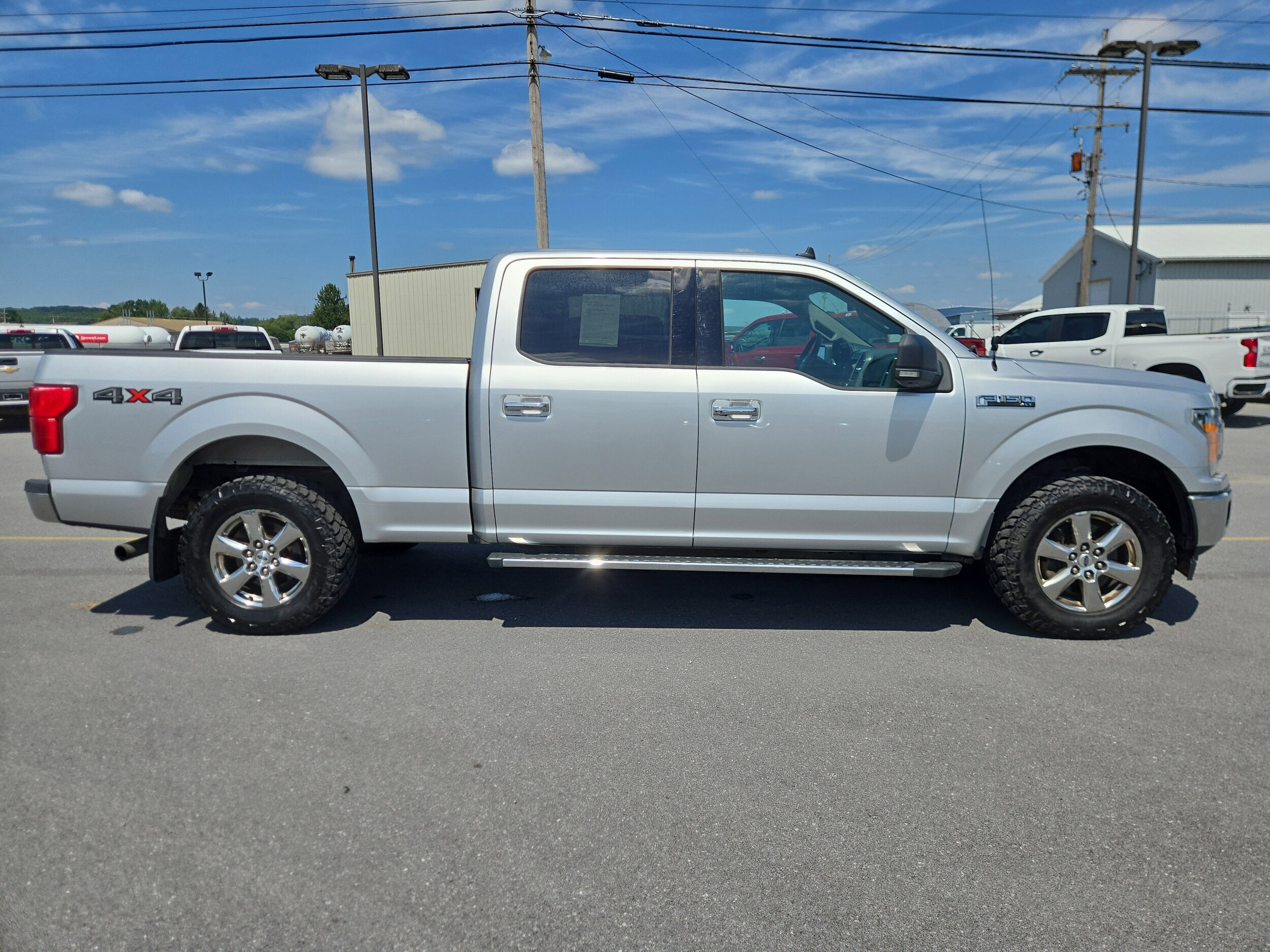 2019 Ford F-150 XLT photo 2