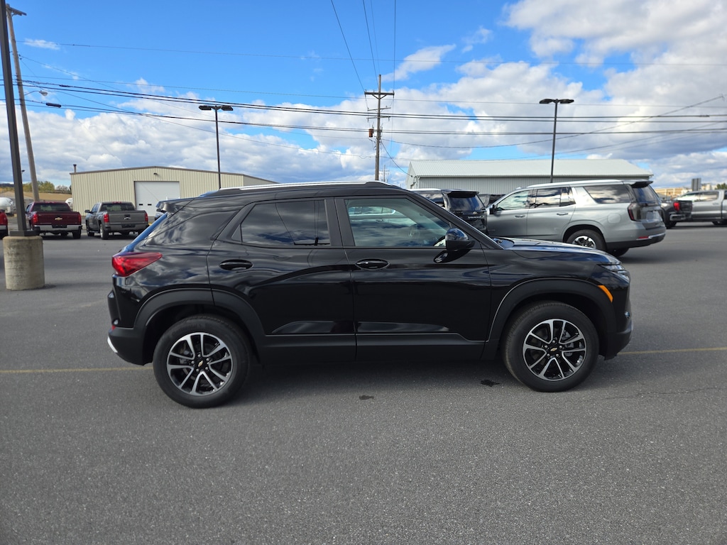 New 2026 Chevrolet Trailblazer LT SUV
