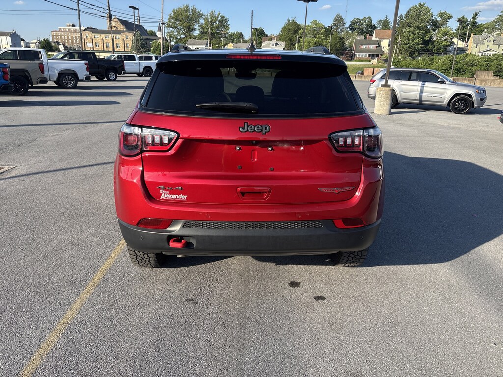 Used 2025 Jeep Compass Trailhawk SUV