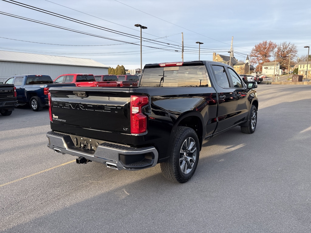 New 2026 Chevrolet Silverado 1500 LT Truck Crew Cab