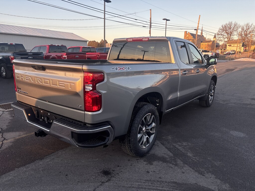 New 2026 Chevrolet Silverado 1500 LT Truck Double Cab