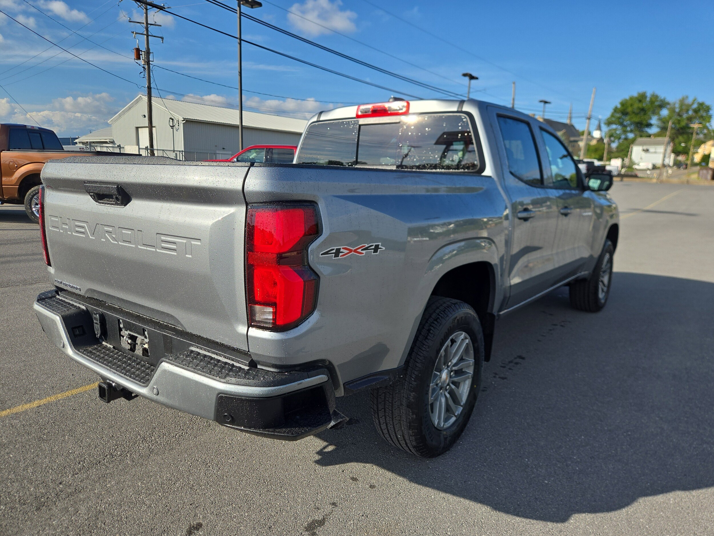 2026 Chevrolet Colorado LT photo 3