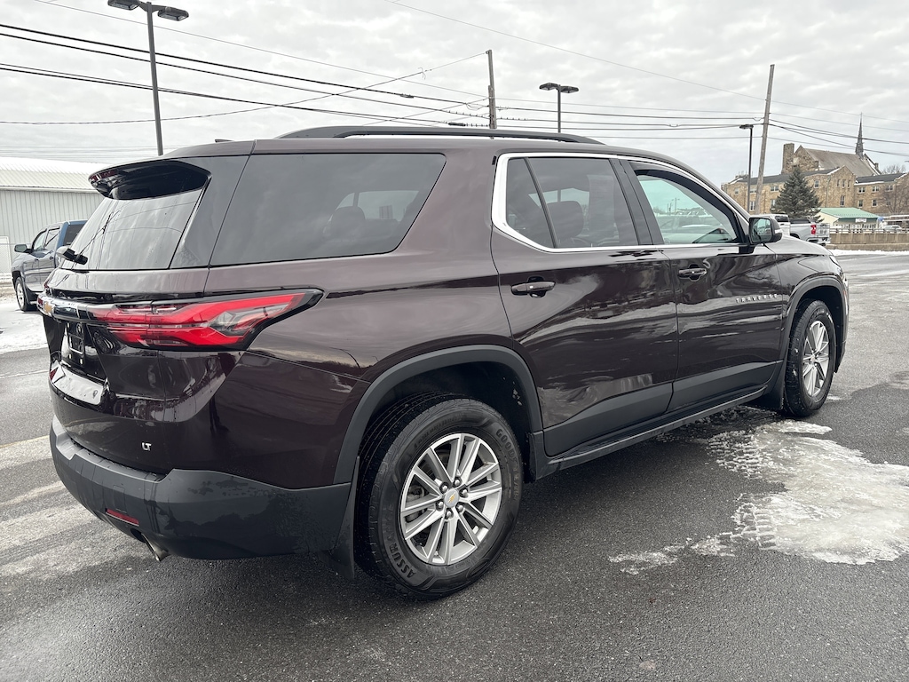 Used 2023 Chevrolet Traverse LT Leather SUV