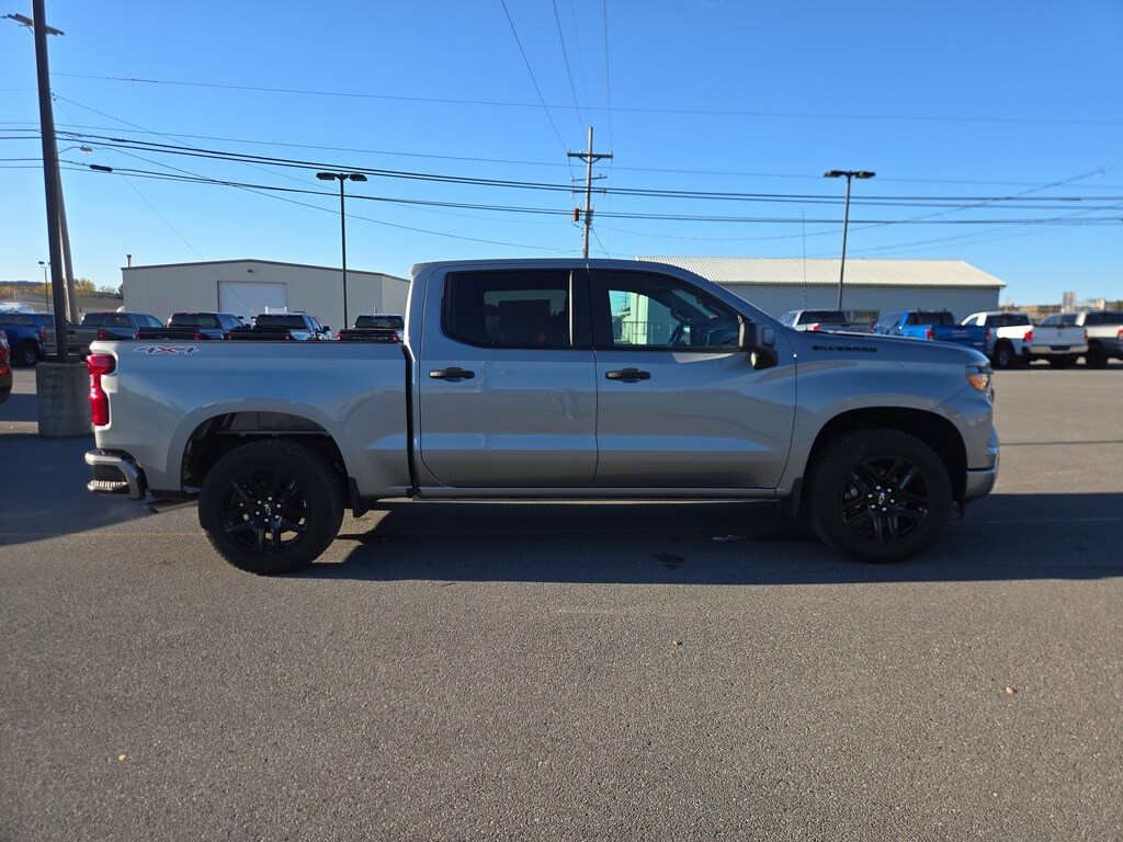 New 2026 Chevrolet Silverado 1500 Custom Truck Crew Cab