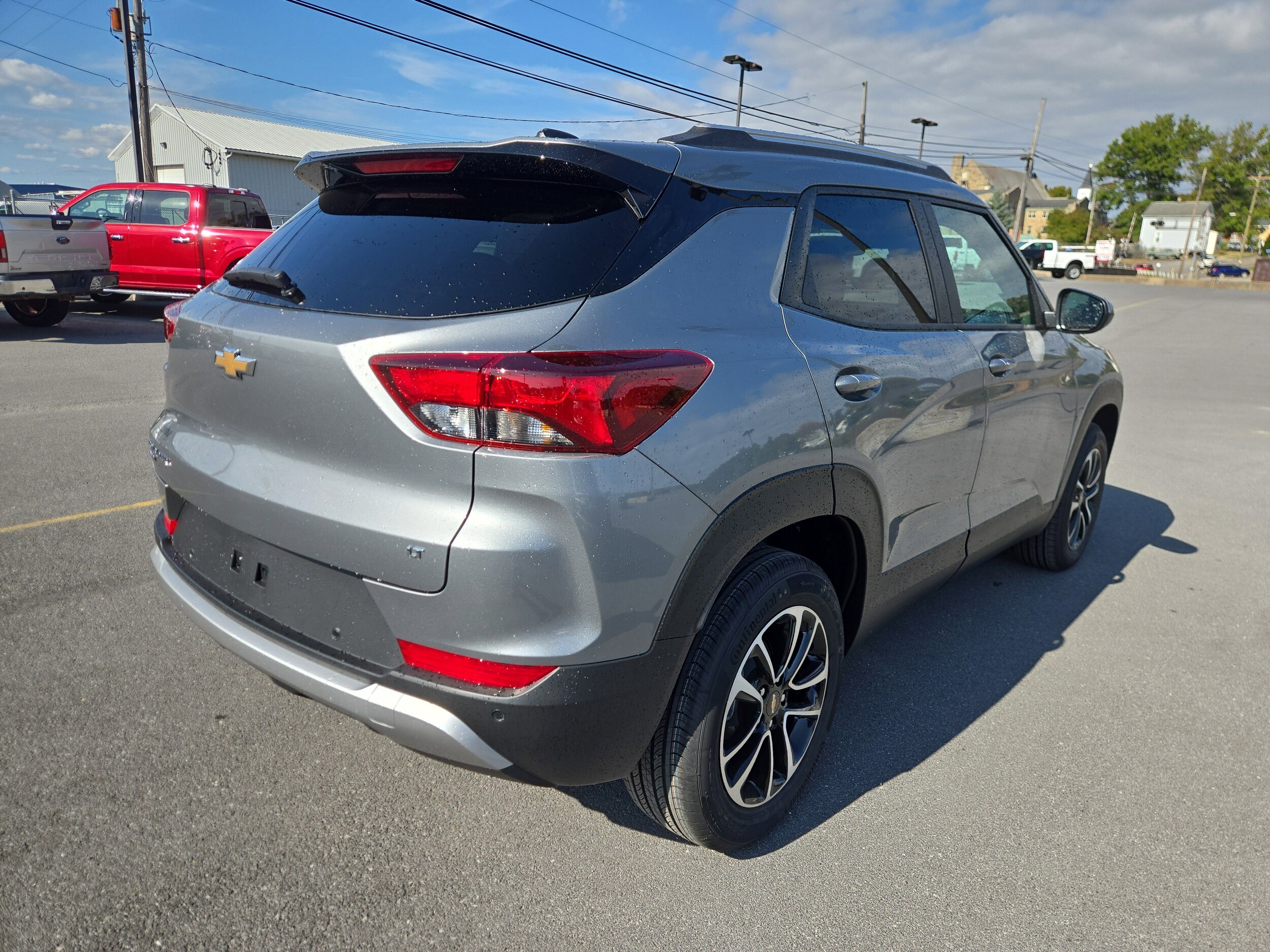 2026 Chevrolet Trailblazer LT photo 3