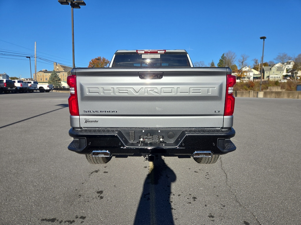 New 2026 Chevrolet Silverado 1500 LT Trail Boss Truck Crew Cab