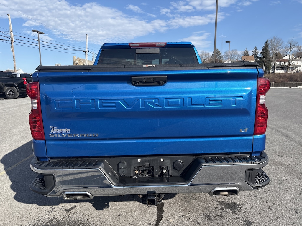 Used 2022 Chevrolet Silverado 1500 LT Truck Crew Cab