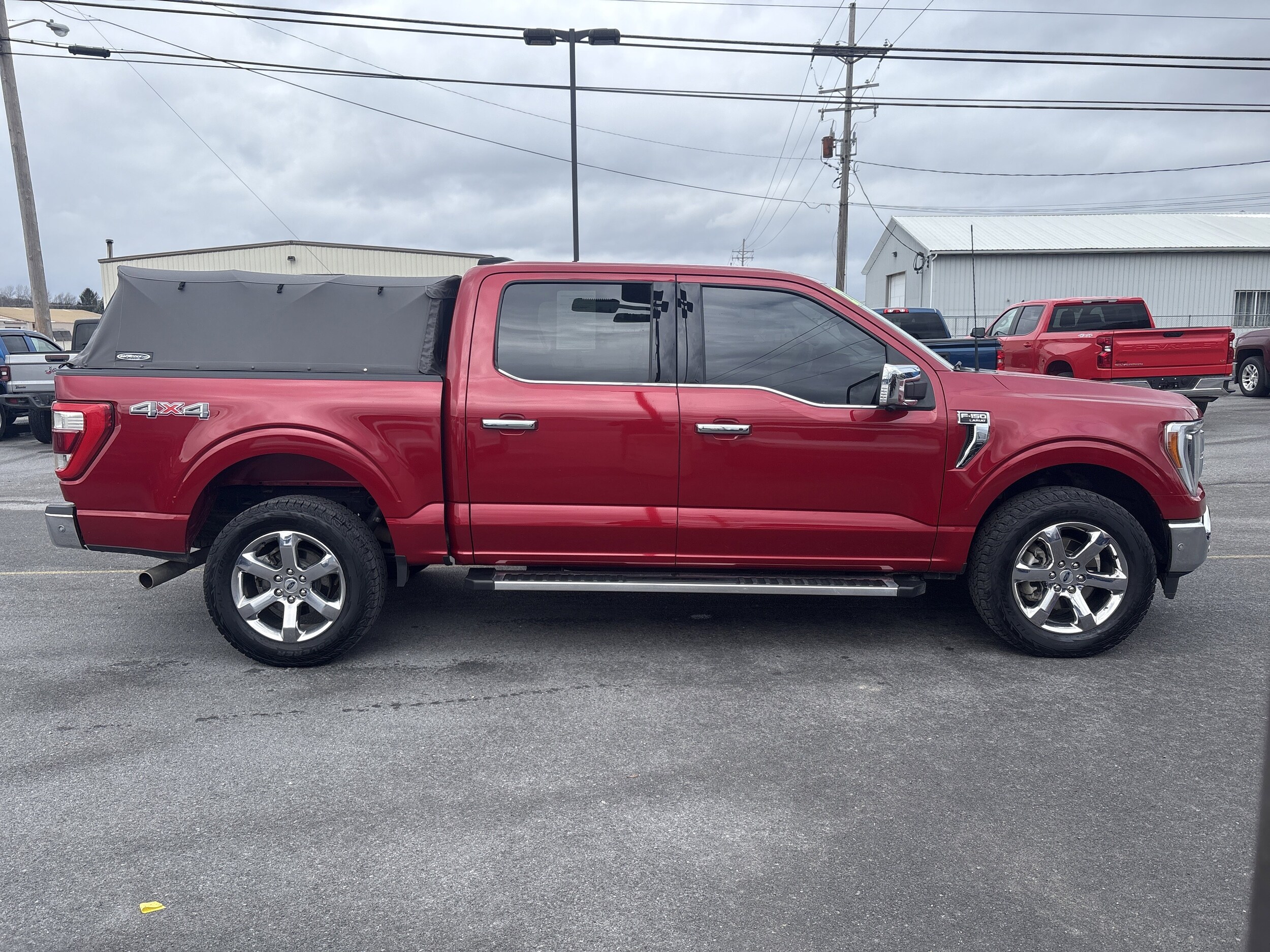 2022 Ford F-150 XL photo 2