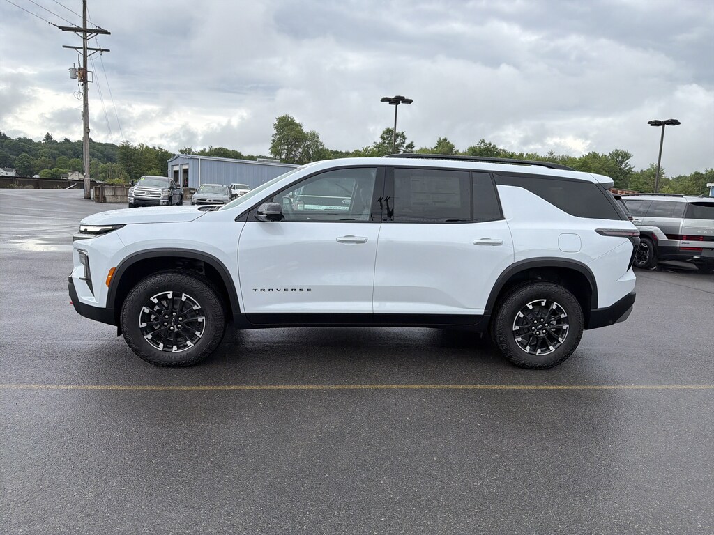 New 2026 Chevrolet Traverse AWD Z71 SUV
