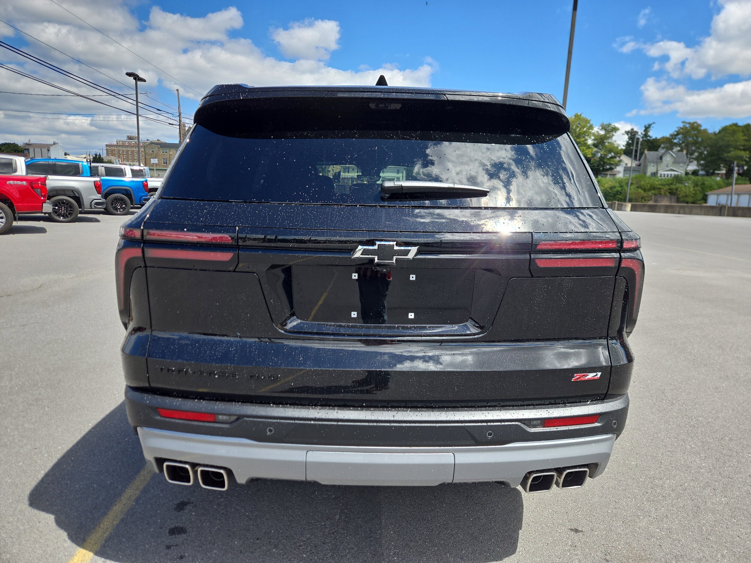 2026 Chevrolet Traverse Z71 photo 4