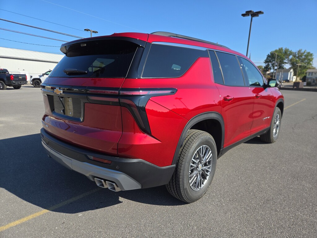 New 2026 Chevrolet Traverse AWD LT SUV