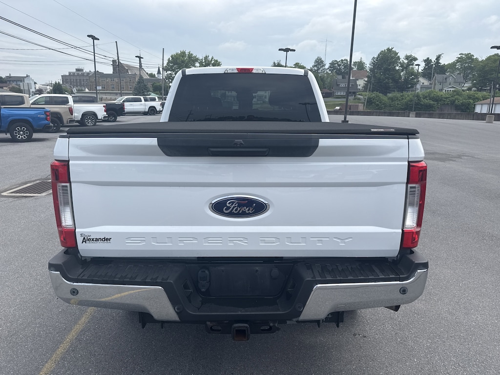 Used 2019 Ford Super Duty F-250 SRW XL Truck Crew Cab