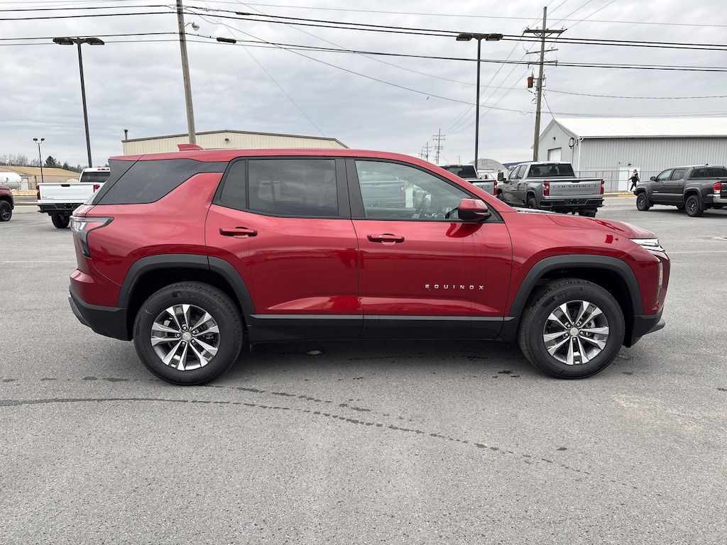 New 2026 Chevrolet Equinox AWD LT SUV