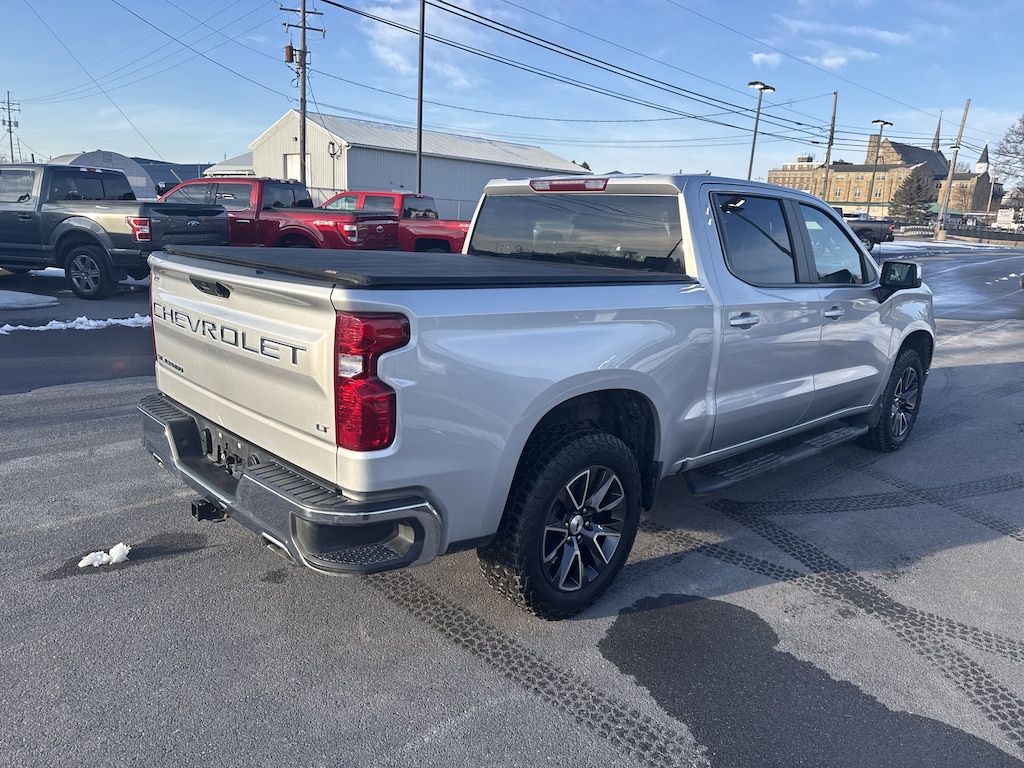 Used 2022 Chevrolet Silverado 1500 LT Truck Crew Cab