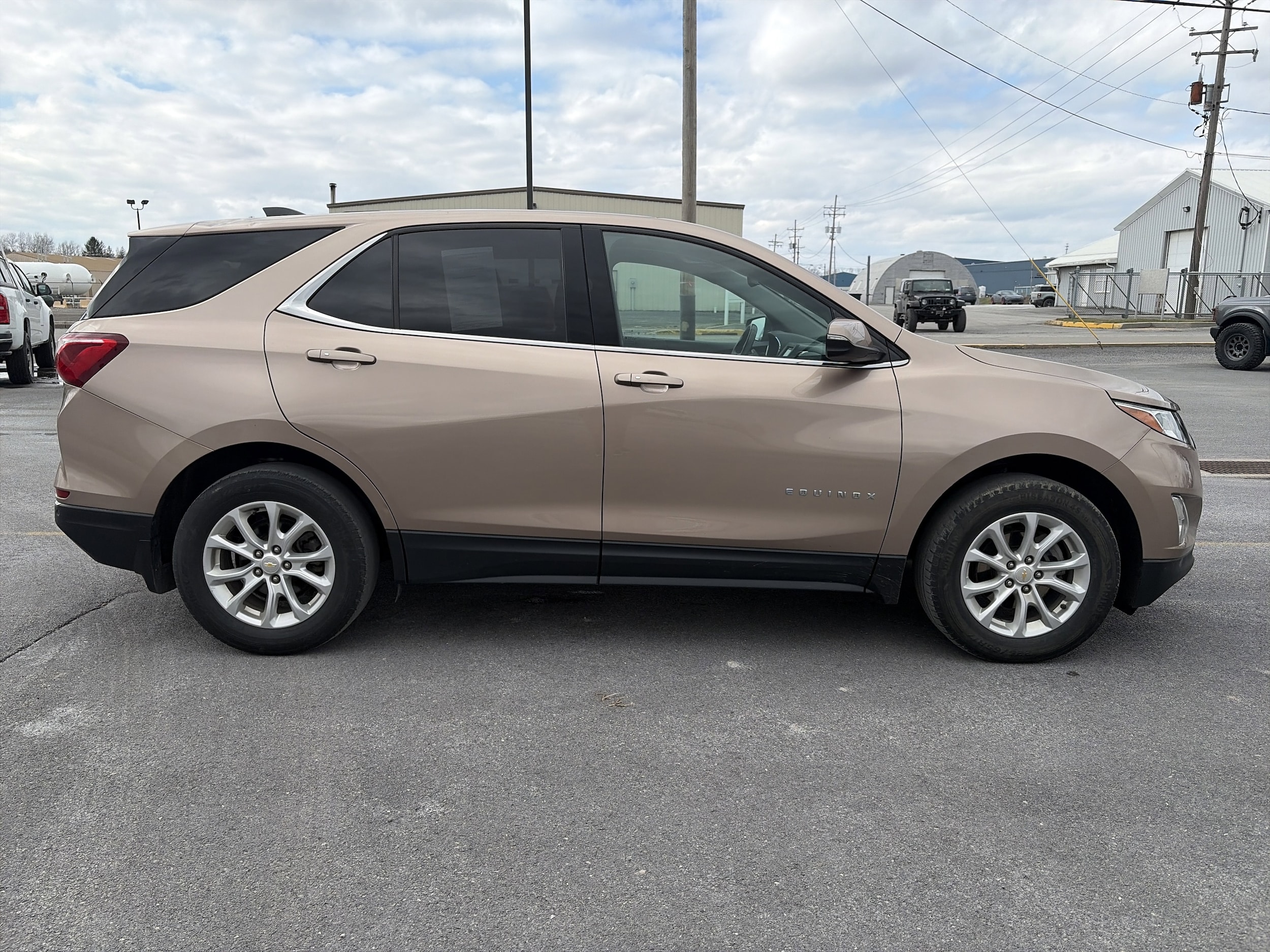 Used 2019 Chevrolet Equinox LT with VIN 2GNAXUEV8K6272387 for sale in Altoona, PA