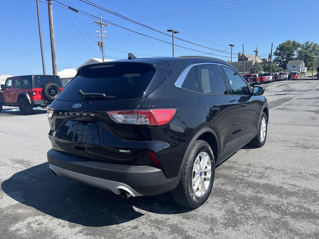 Used 2020 Ford Escape SE SUV