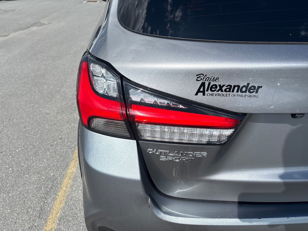 Used 2020 Mitsubishi Outlander Sport ES 2.0 CUV