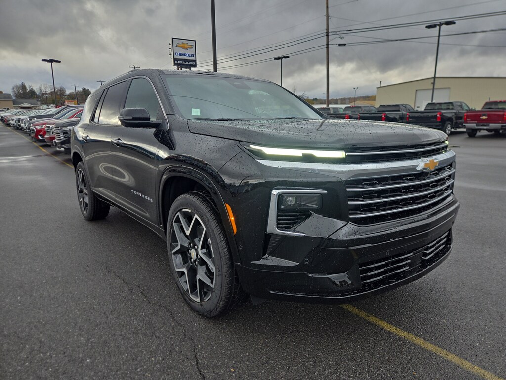New 2026 Chevrolet Traverse AWD High Country SUV