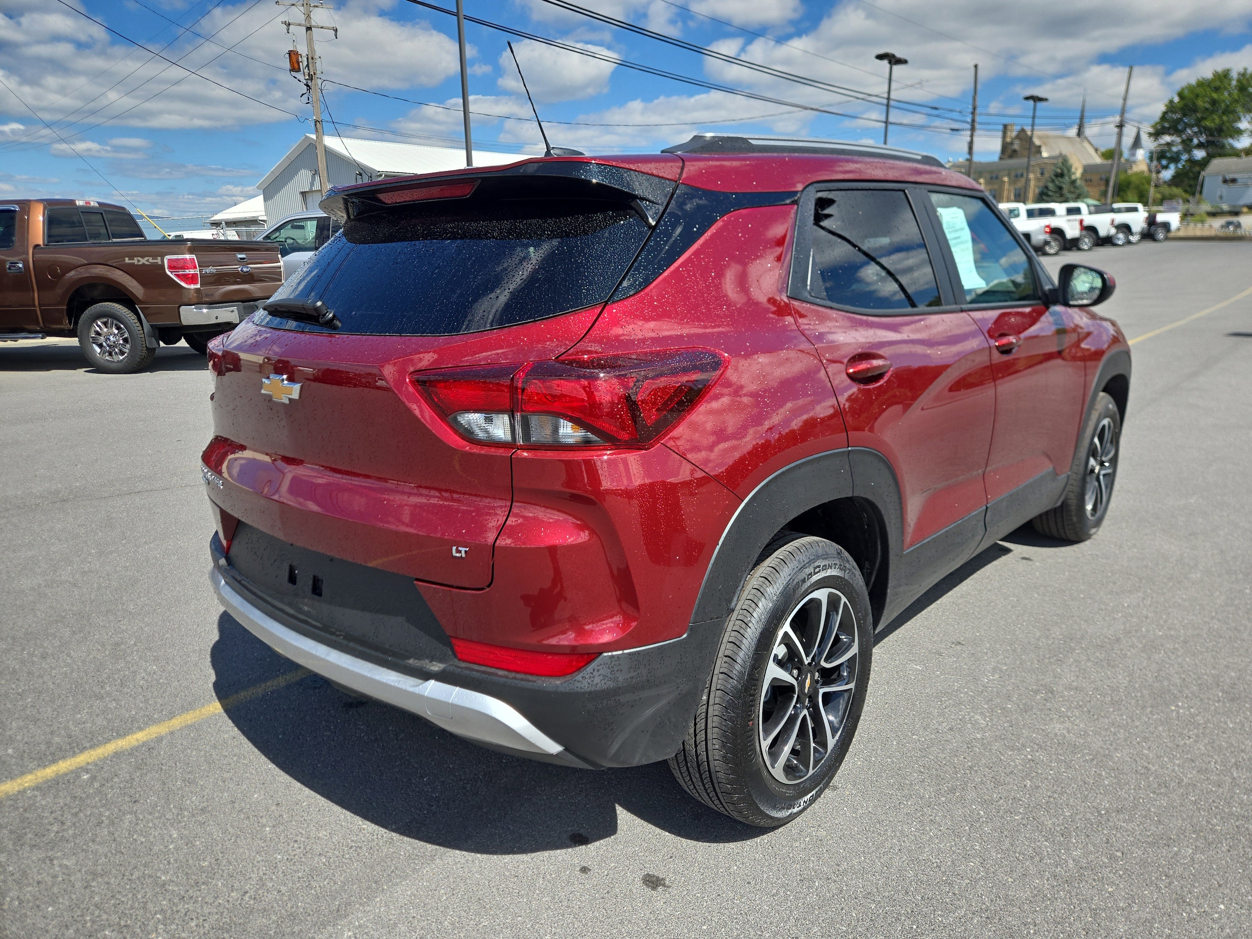 2025 Chevrolet Trailblazer LT photo 3