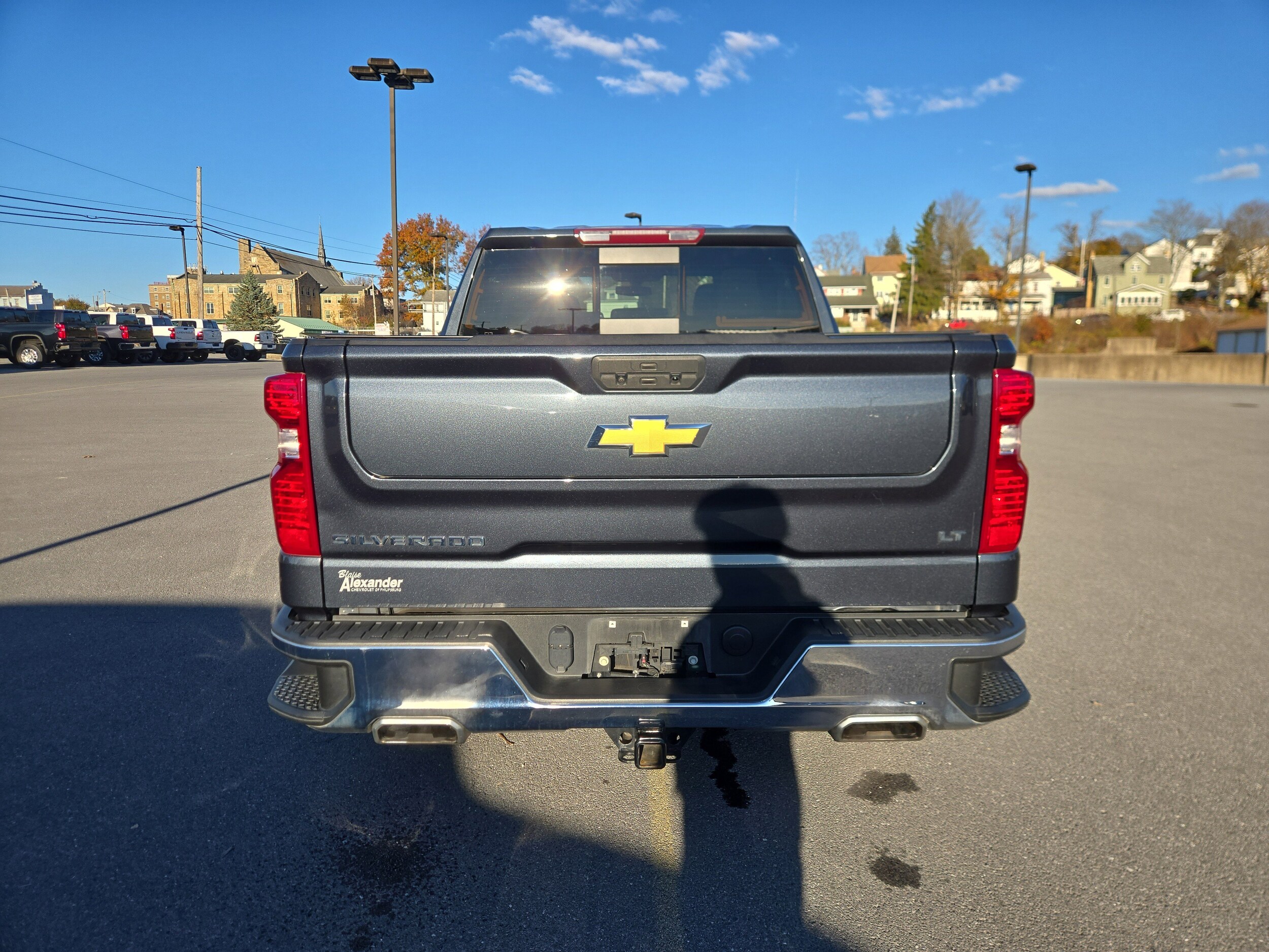 2022 Chevrolet Silverado 1500 LT photo 4