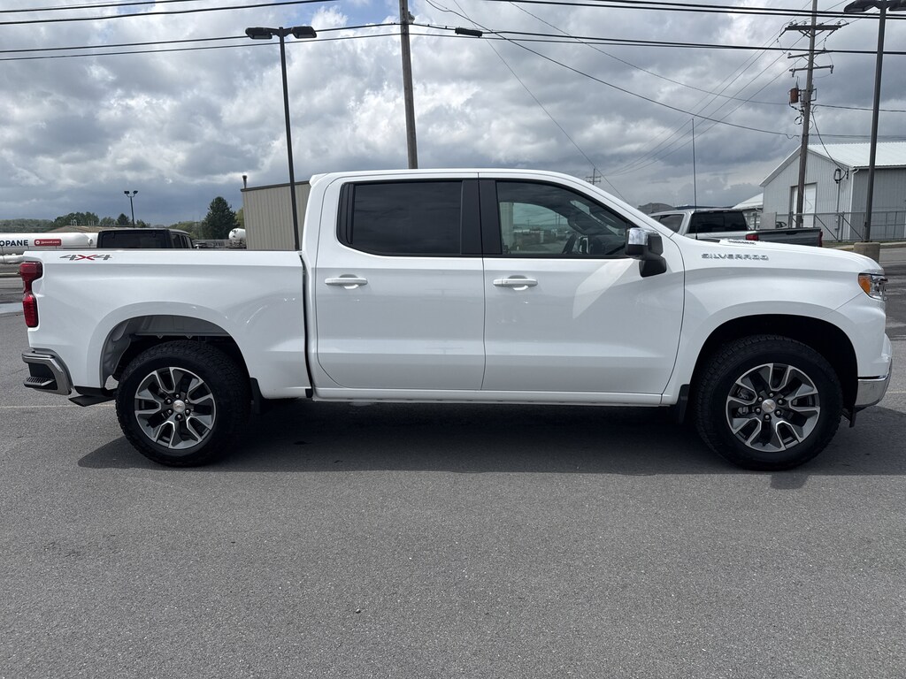 New 2026 Chevrolet Silverado 1500 LT Truck Crew Cab