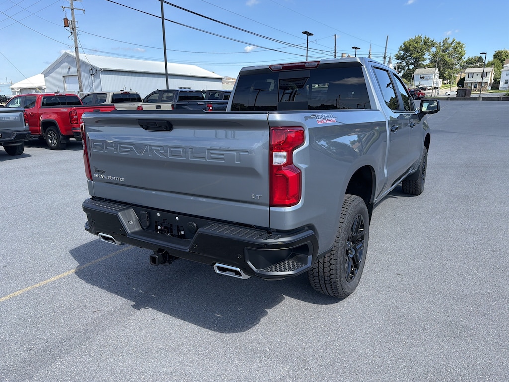 New 2026 Chevrolet Silverado 1500 LT Trail Boss Truck Crew Cab