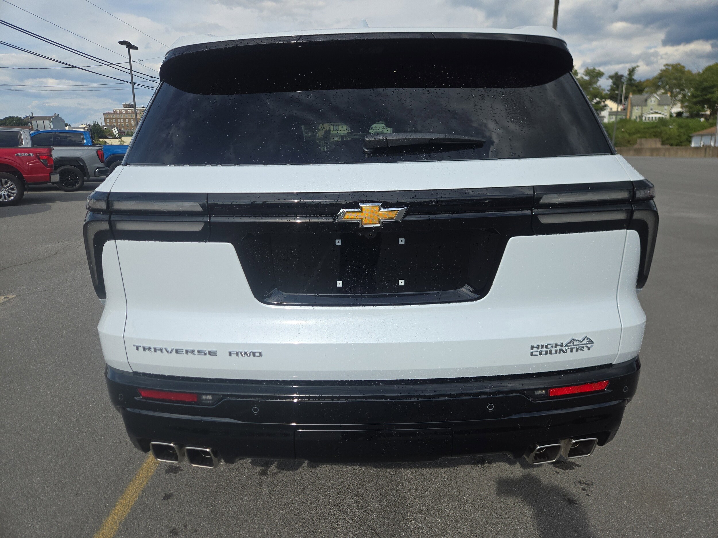 2026 Chevrolet Traverse High Country photo 4