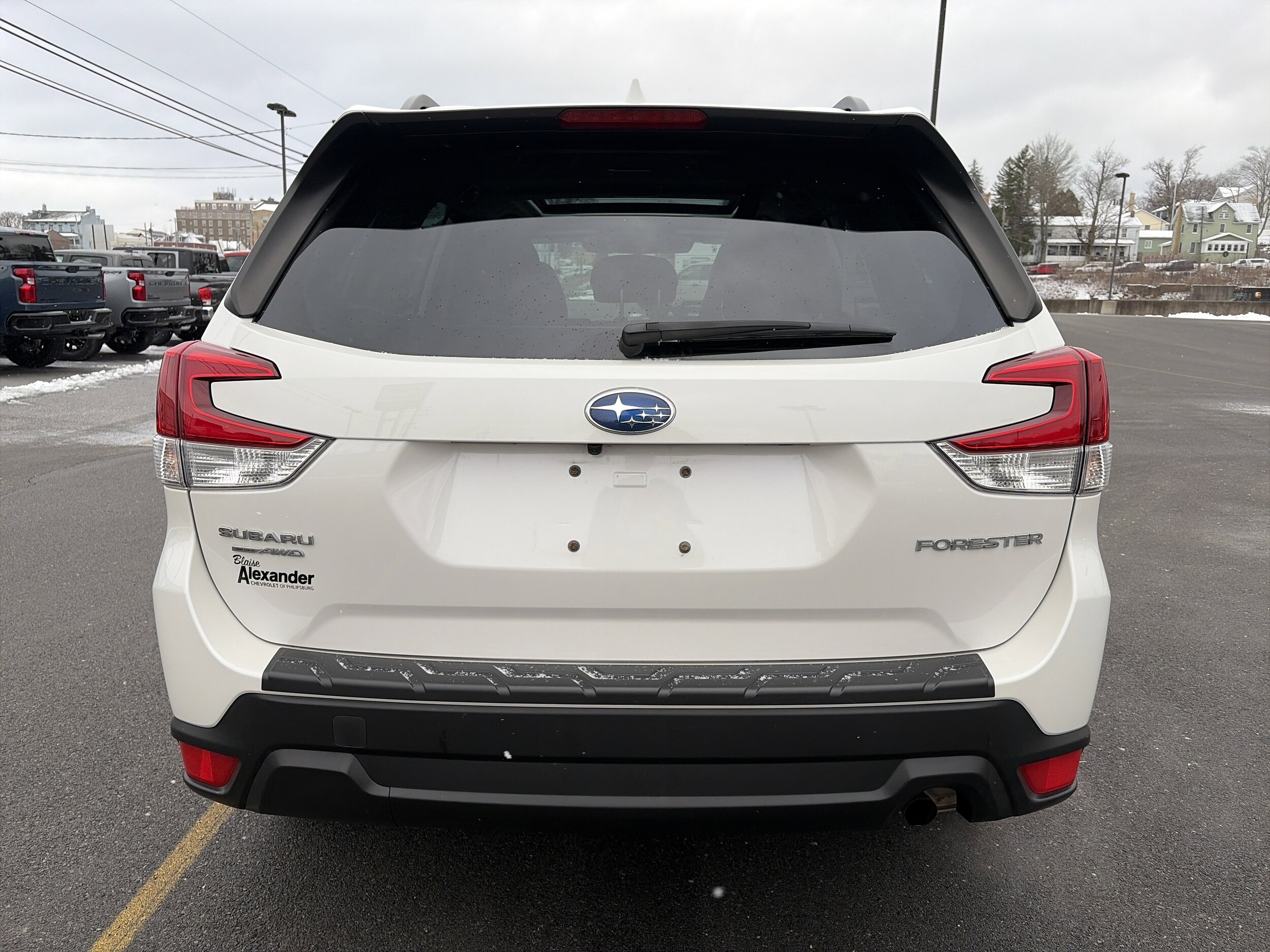 2023 Subaru Forester Premium photo 3