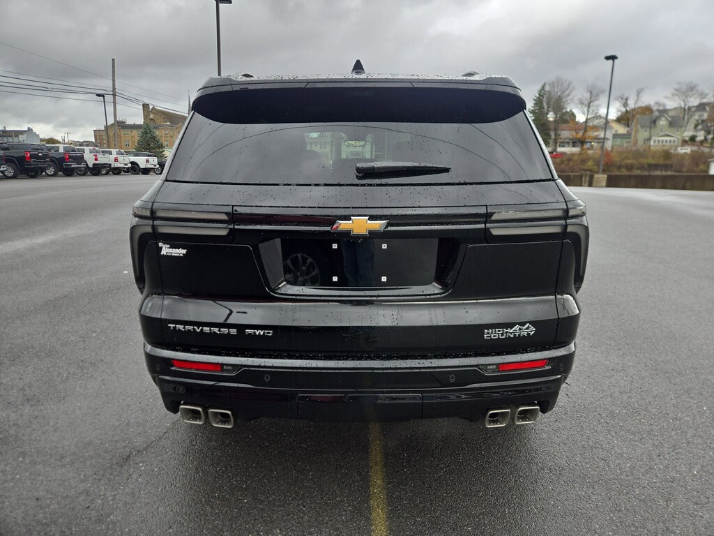New 2026 Chevrolet Traverse AWD High Country SUV