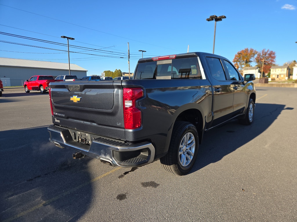Used 2022 Chevrolet Silverado 1500 LTD LT Truck Crew Cab