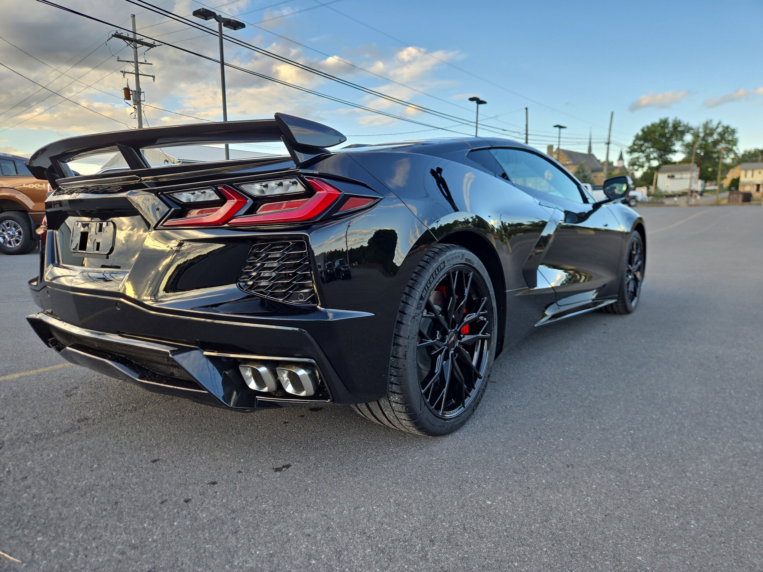 2026 Chevrolet Corvette Stingray 2LT photo 3
