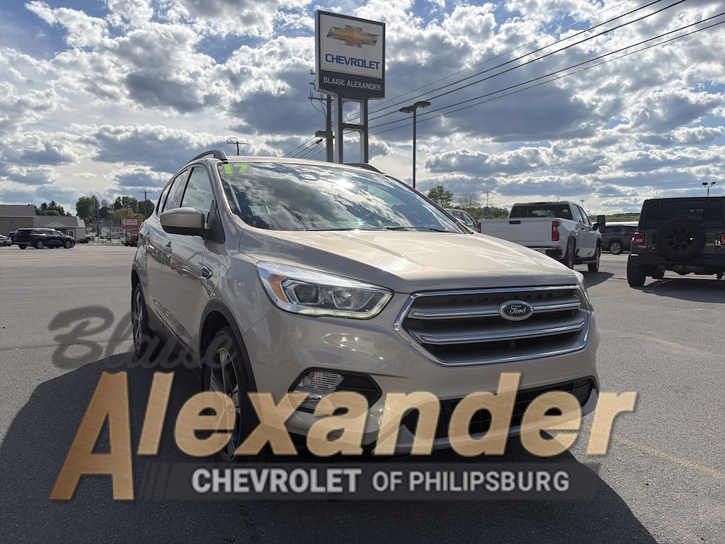 Used 2017 Ford Escape SE SUV