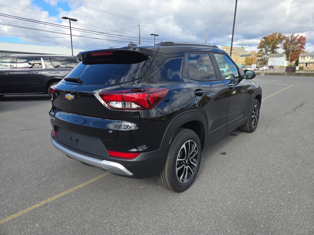 New 2026 Chevrolet Trailblazer LT SUV