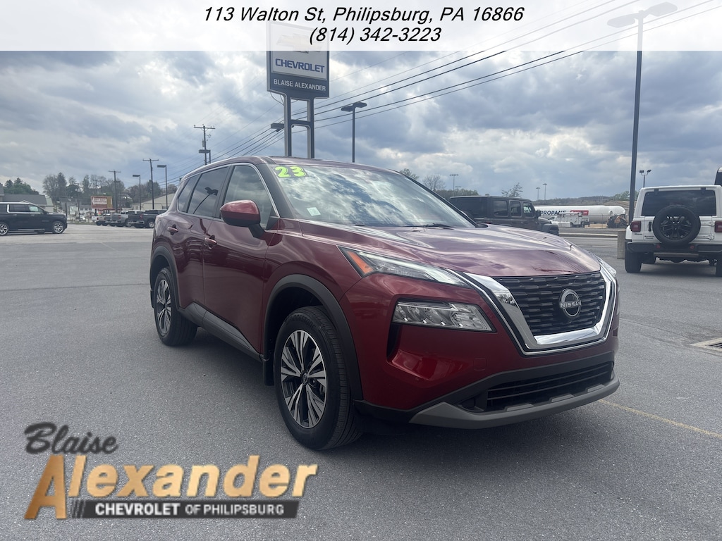 Used 2023 Nissan Rogue SV SUV