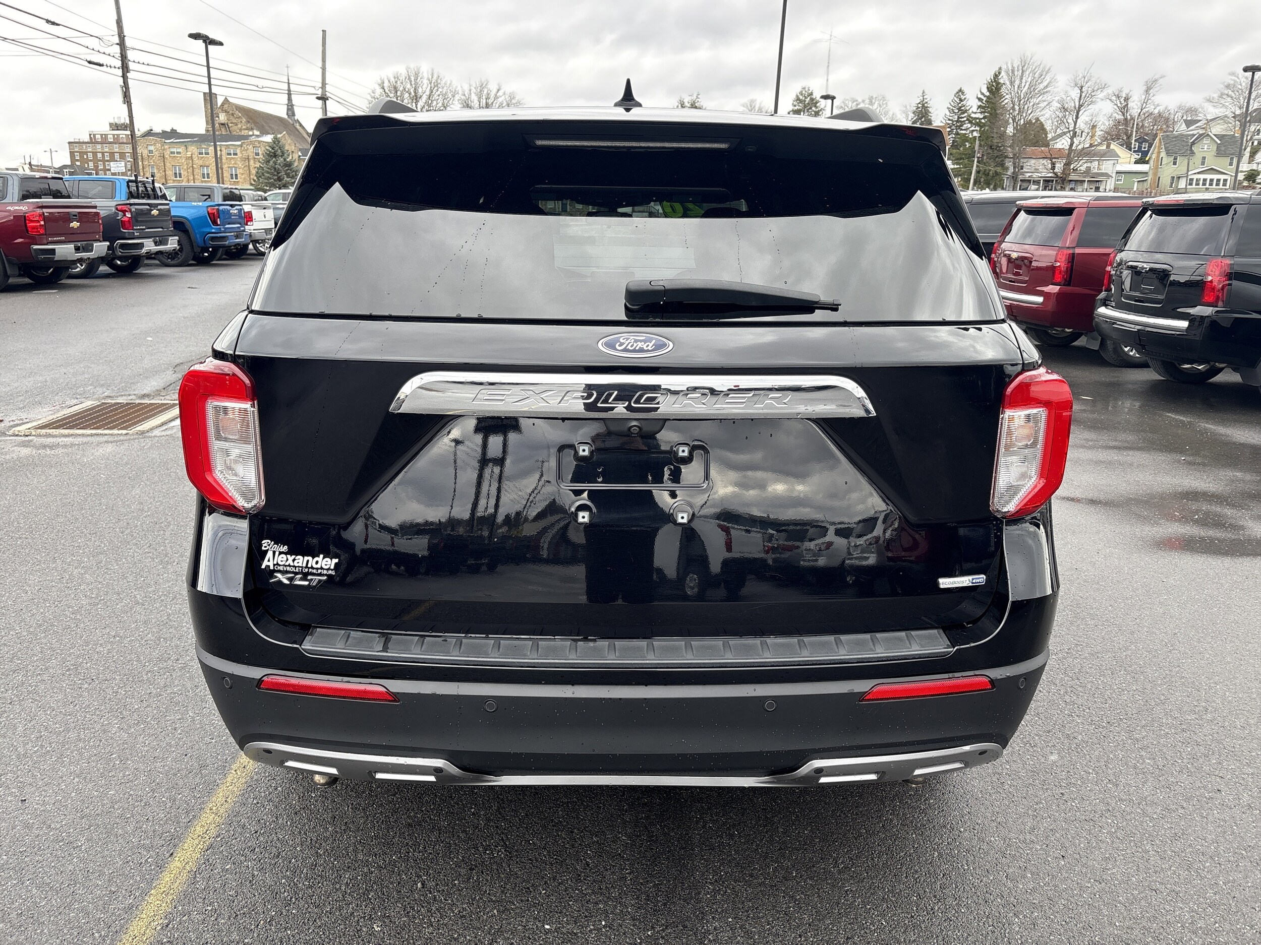 2020 Ford Explorer XLT photo 3