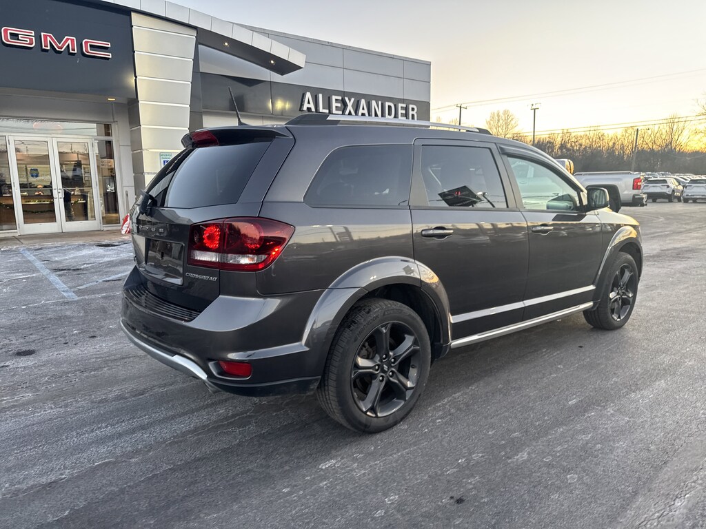 Used 2019 Dodge Journey Crossroad SUV