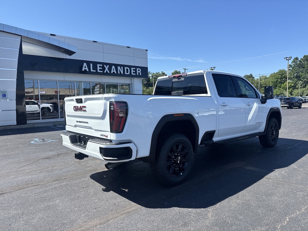 New 2026 GMC Sierra 2500 HD AT4 Truck Crew Cab