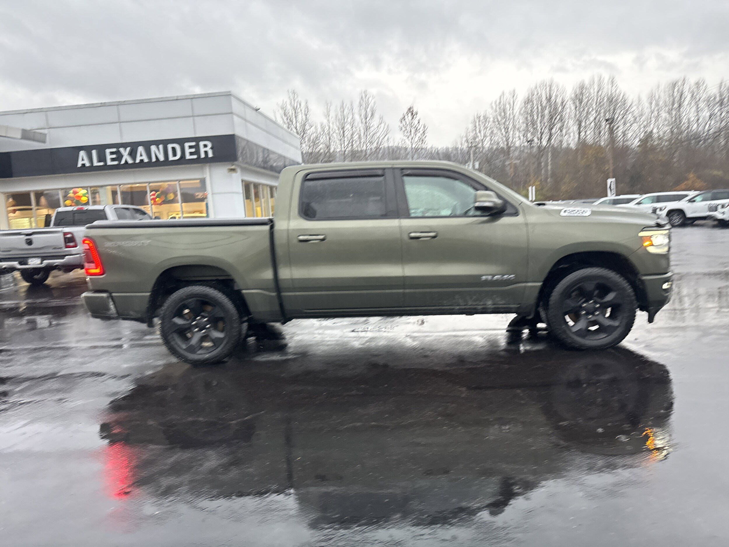 2020 Ram 1500 Big Horn photo 2