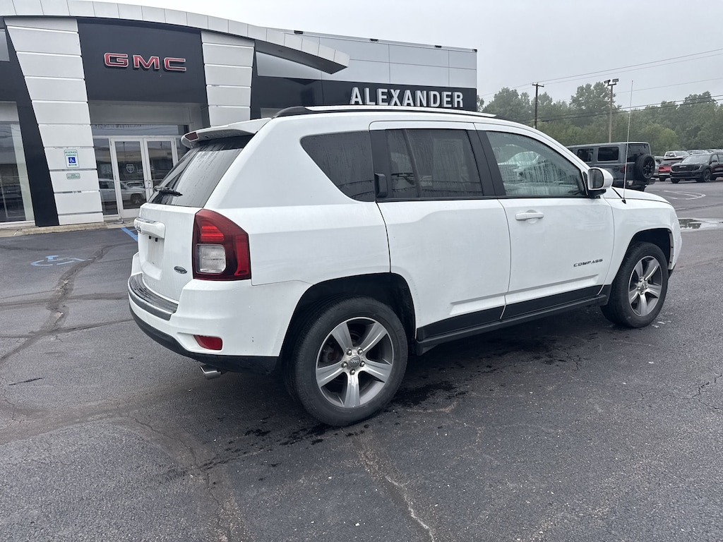 Used 2016 Jeep Compass Latitude 4x4 SUV