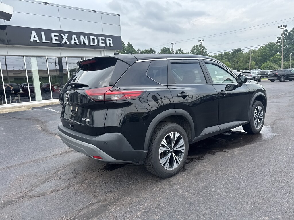Used 2023 Nissan Rogue SV SUV