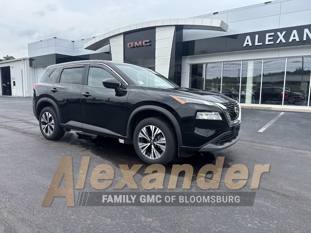 Used 2023 Nissan Rogue SV SUV