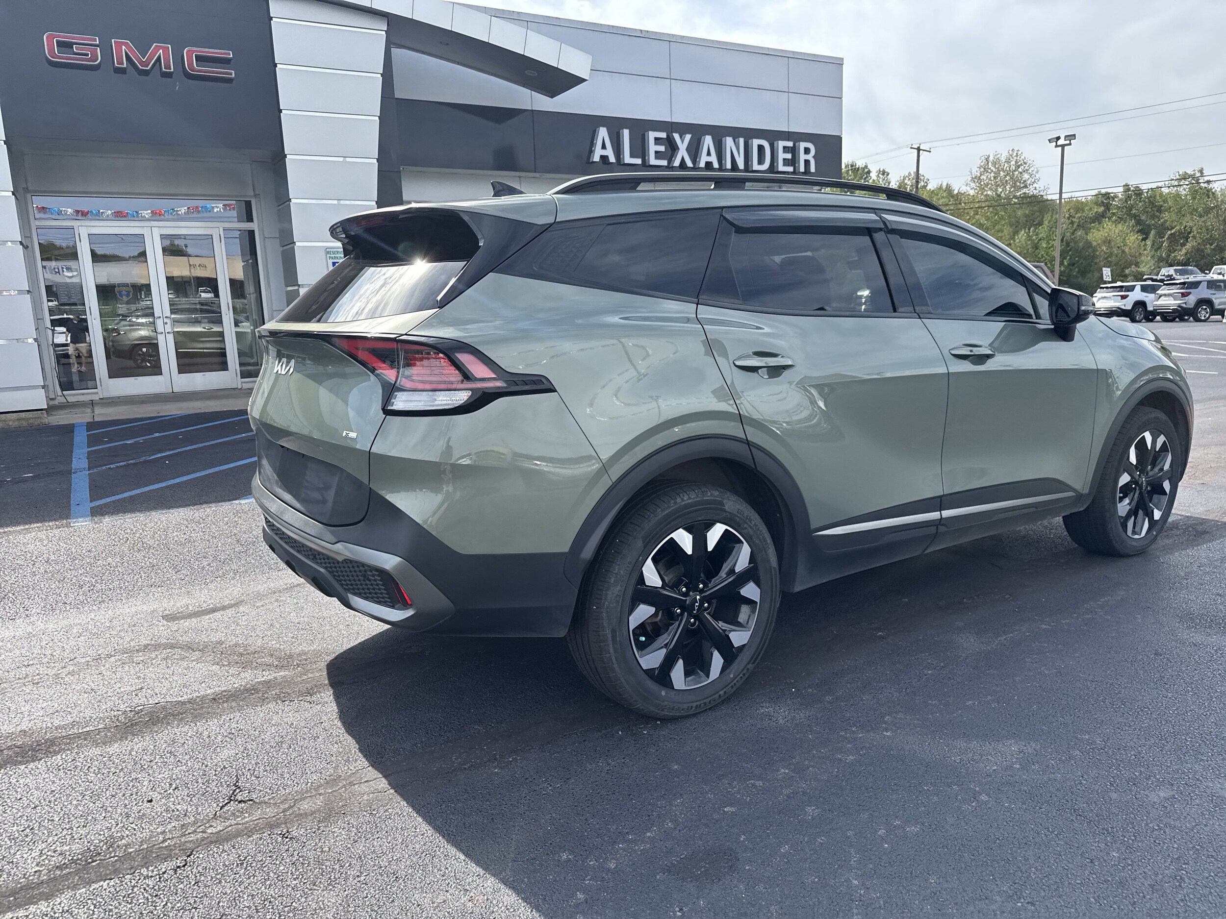 2024 Kia Sportage X-Line photo 3