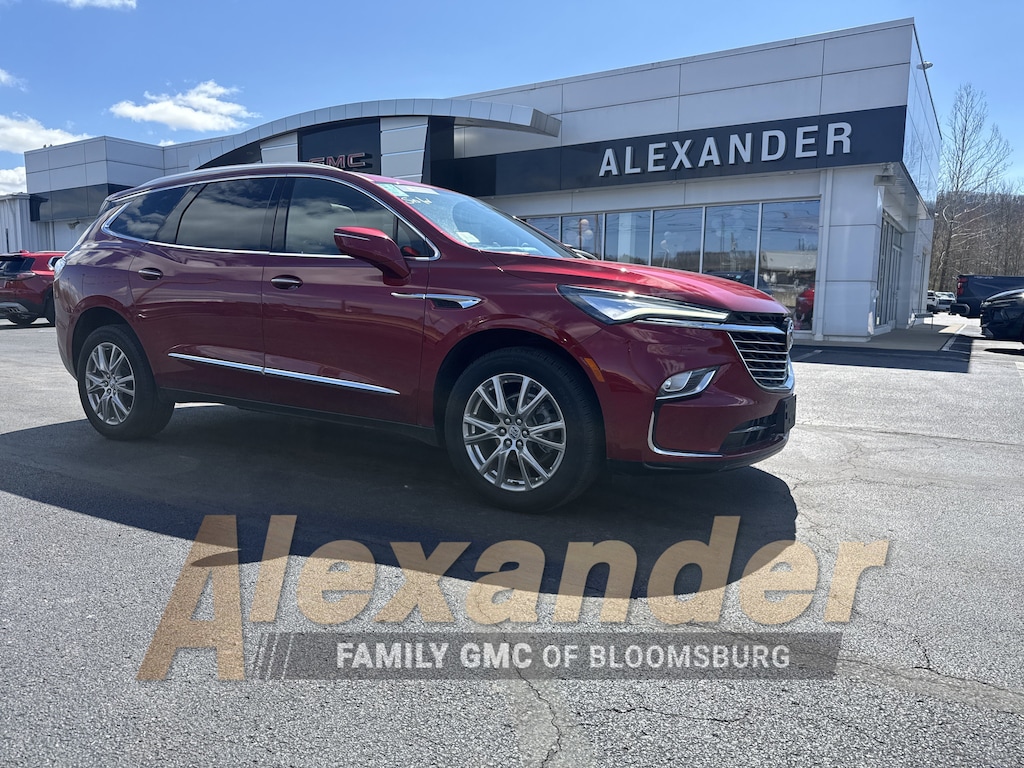 Used 2023 Buick Enclave Essence SUV