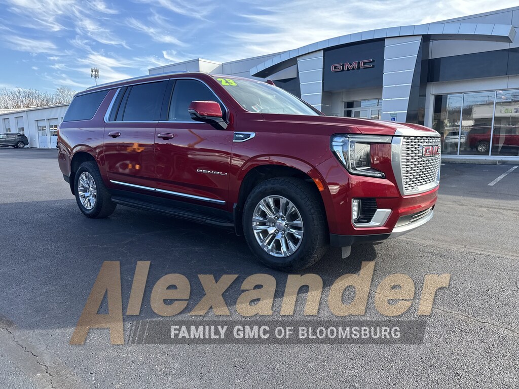 Used 2023 GMC Yukon XL Denali SUV