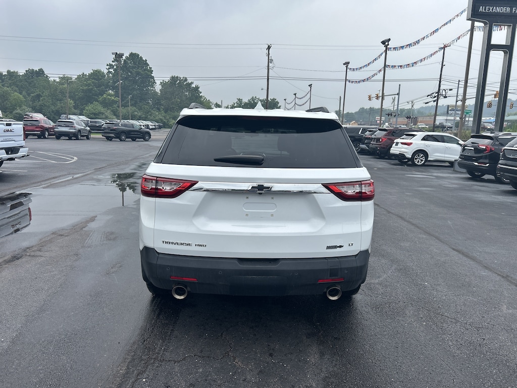Used 2019 Chevrolet Traverse LT Cloth w/1LT SUV