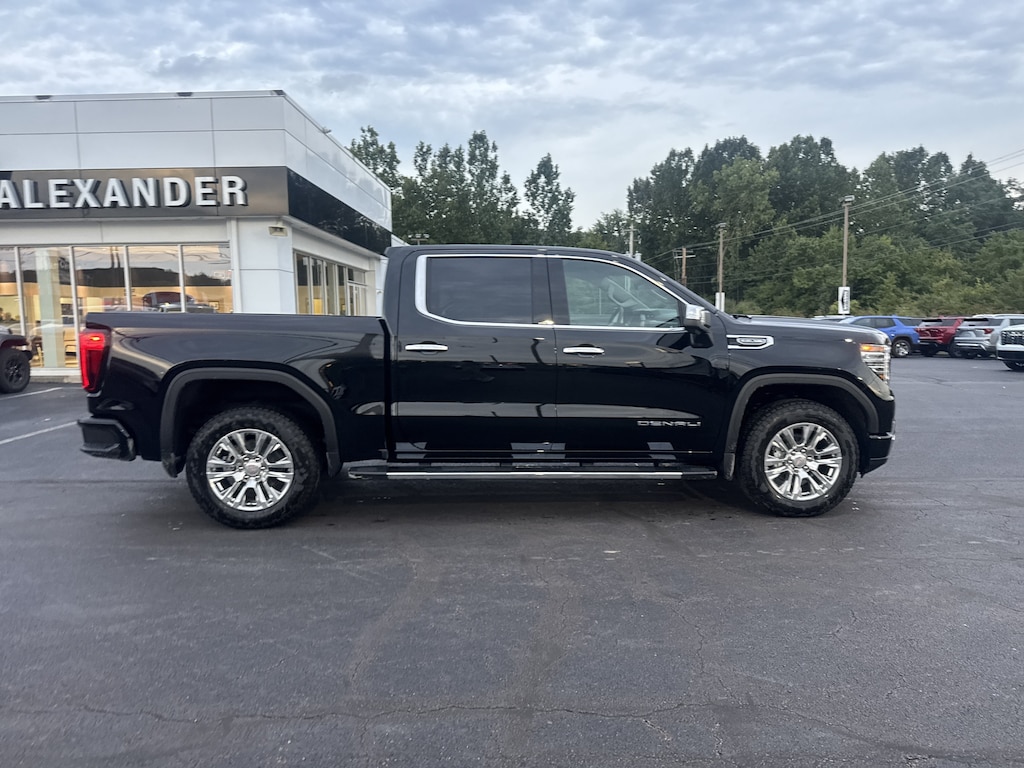 New 2026 GMC Sierra 1500 Denali Truck Crew Cab