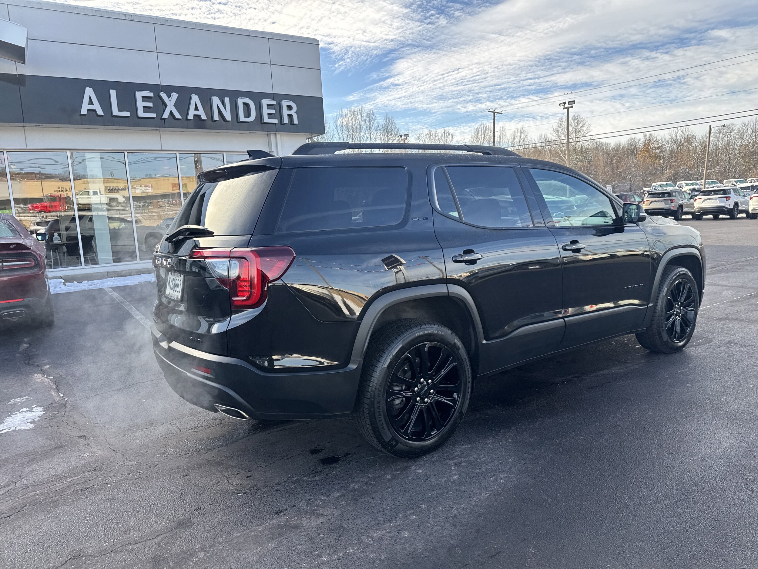 2021 Gmc Acadia SLE photo 3