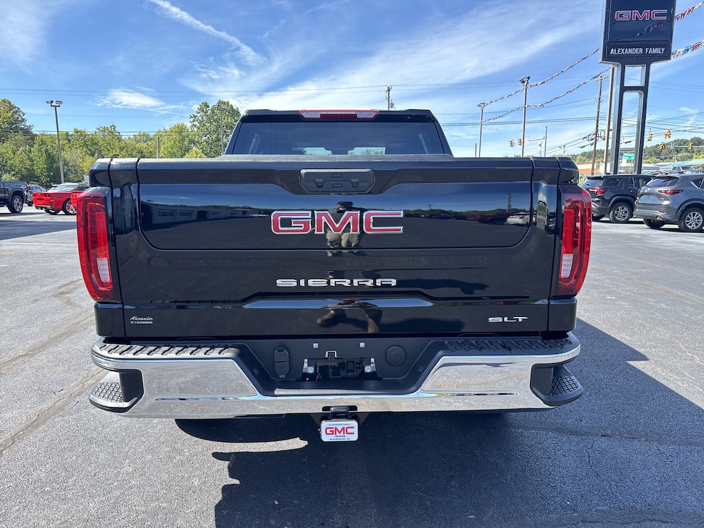 New 2026 GMC Sierra 1500 SLT Truck Crew Cab