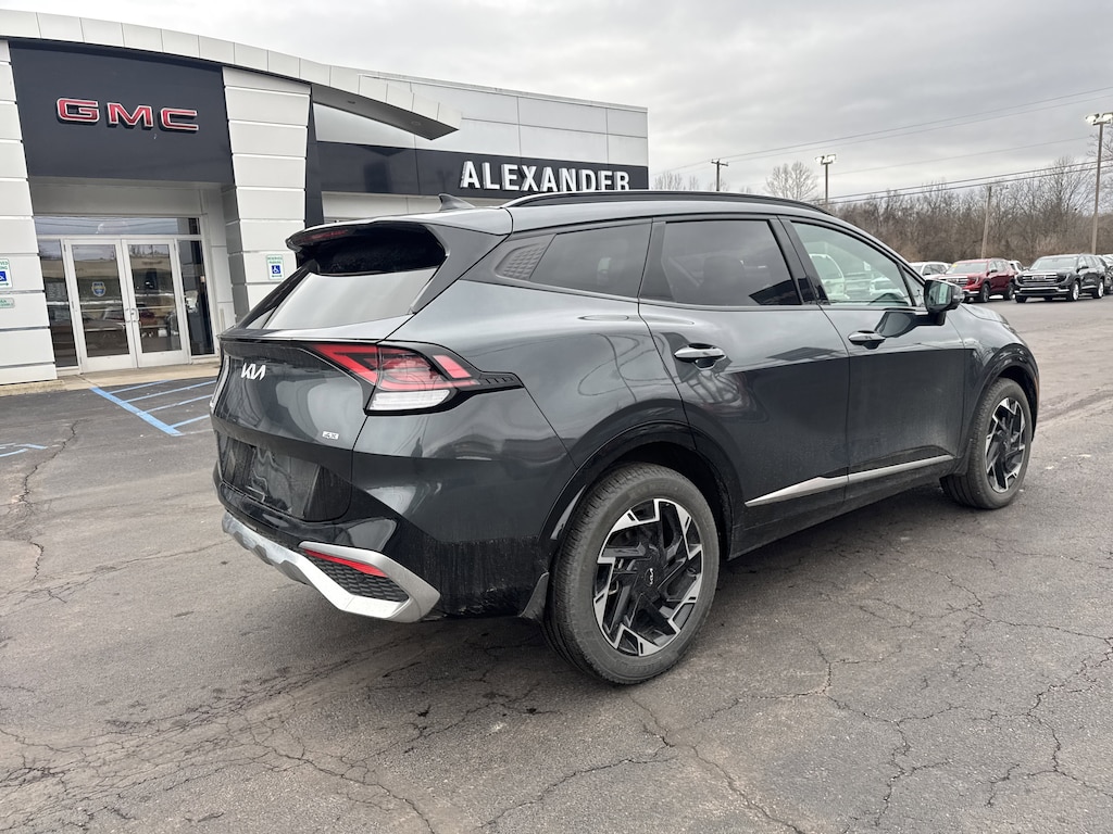 Used 2025 Kia Sportage SX-Prestige SUV